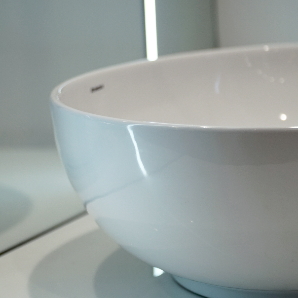 Chậu lavabo đặt bàn ATMOR AT111