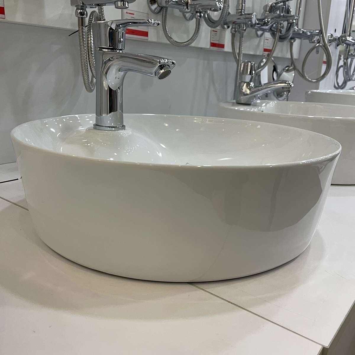 Chậu lavabo đặt bàn ATMOR AT40307