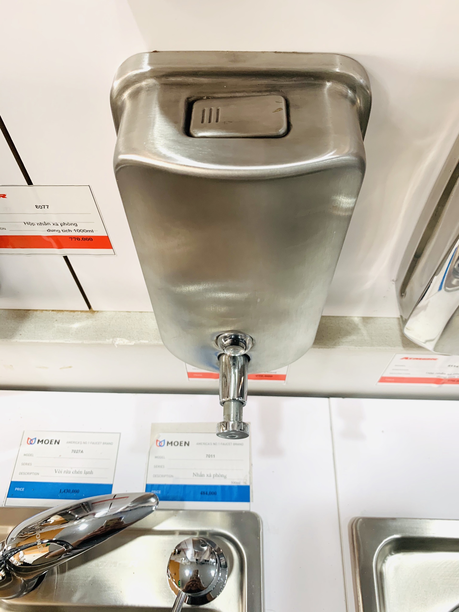 Hộp nhấn xà phòng inox 1250ml ATMOR SD-1080 (SD1080)