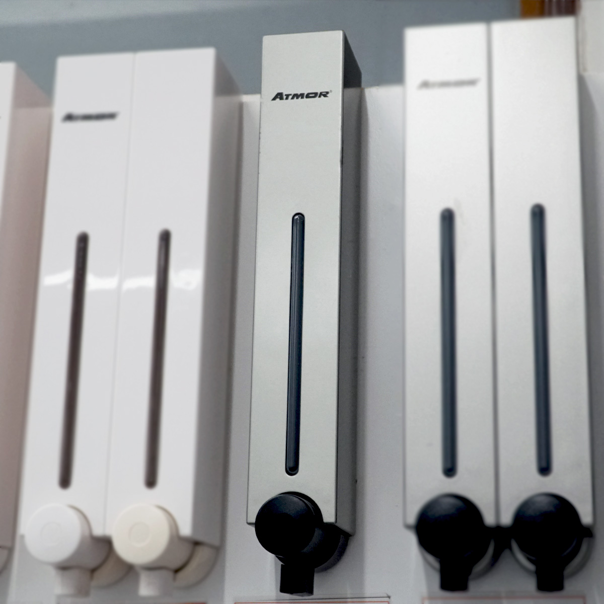 Hộp nhấn xà phòng 500ml ATMOR DH-700-1VP (DH7001VP)