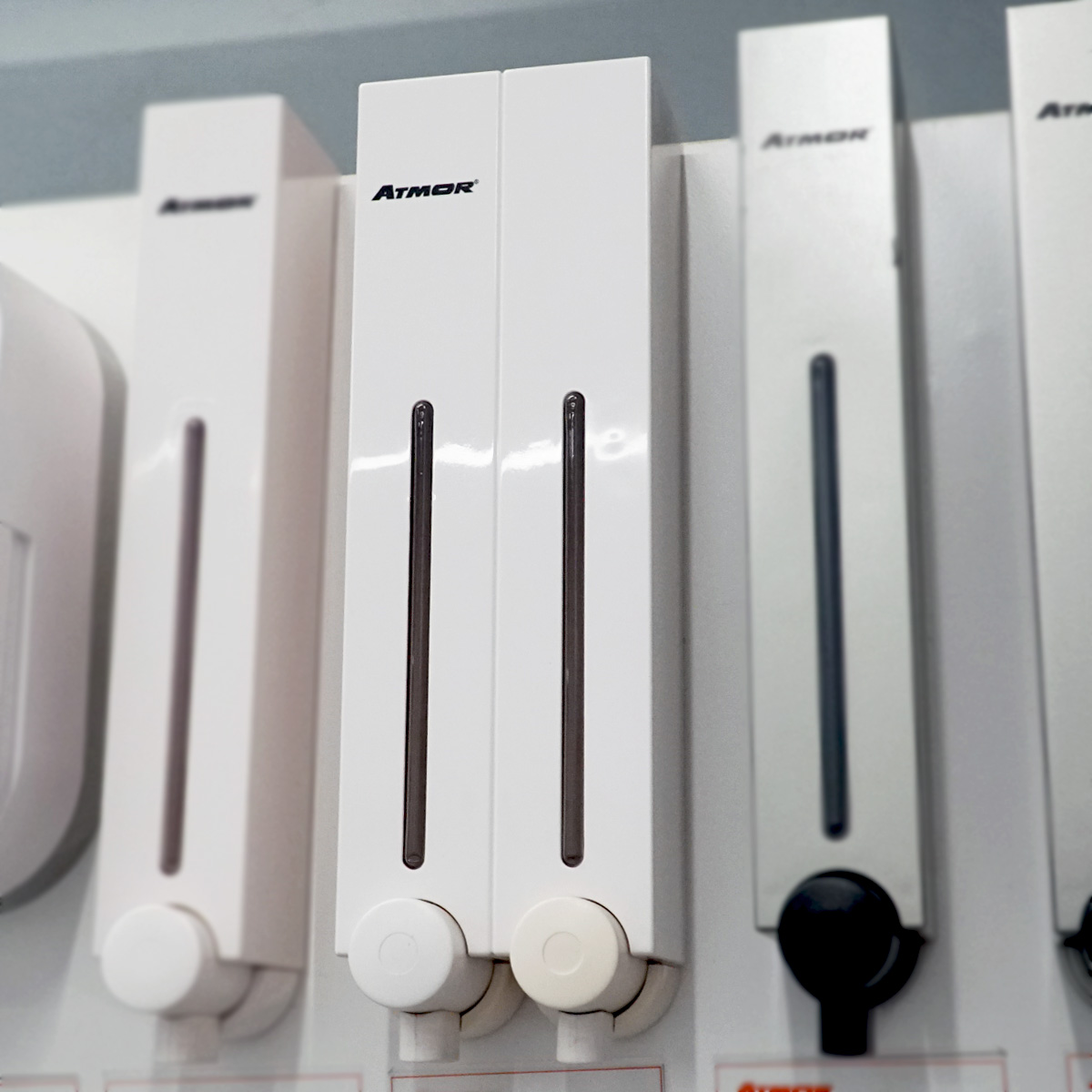 Hộp nhấn xà phòng đôi 500mlx2 ATMOR DH-700-2W (DH7002W)