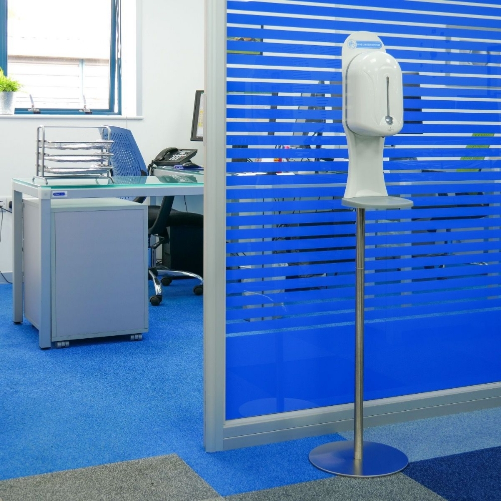 Máy xịt cồn cảm ứng chân đứng ATMOR AT110A