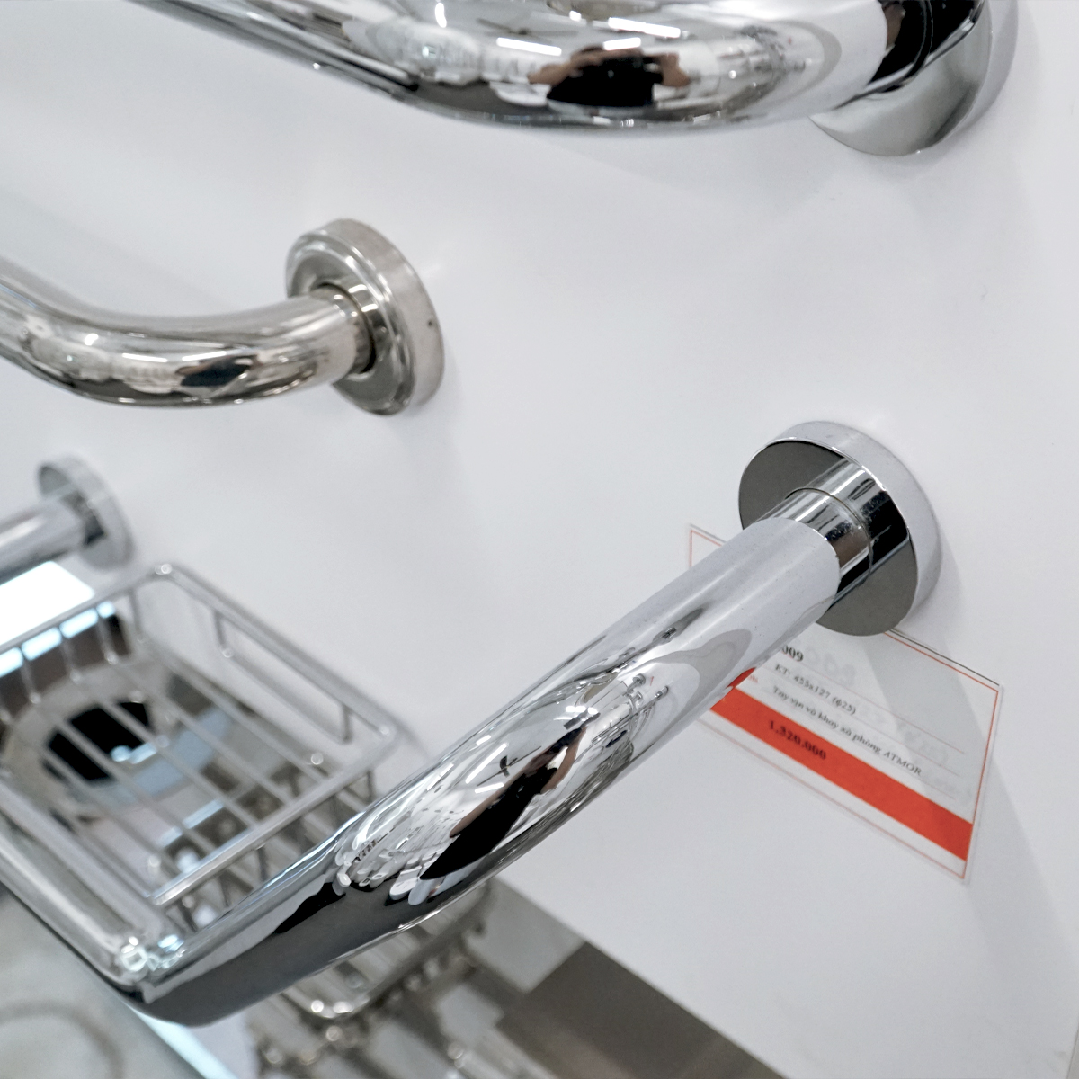 Thanh tay vịn nhà vệ sinh ATMOR 8009