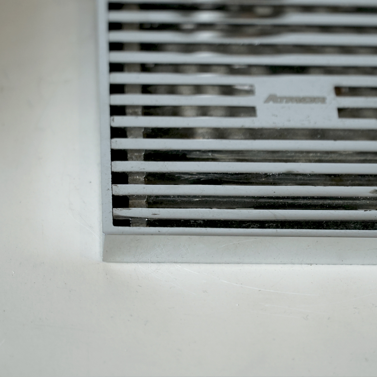 Phễu thoát sàn đồng mạ chrome 10x10cm ATMOR 8108