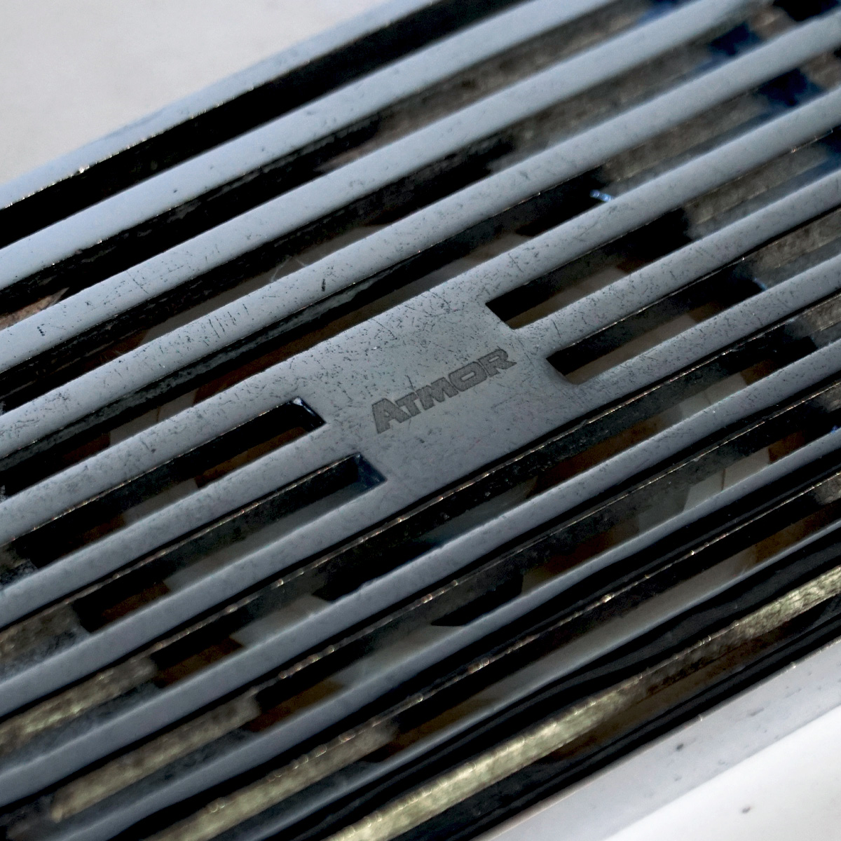 Phễu thoát sàn đồng mạ chrome 14x9cm ATMOR 8109