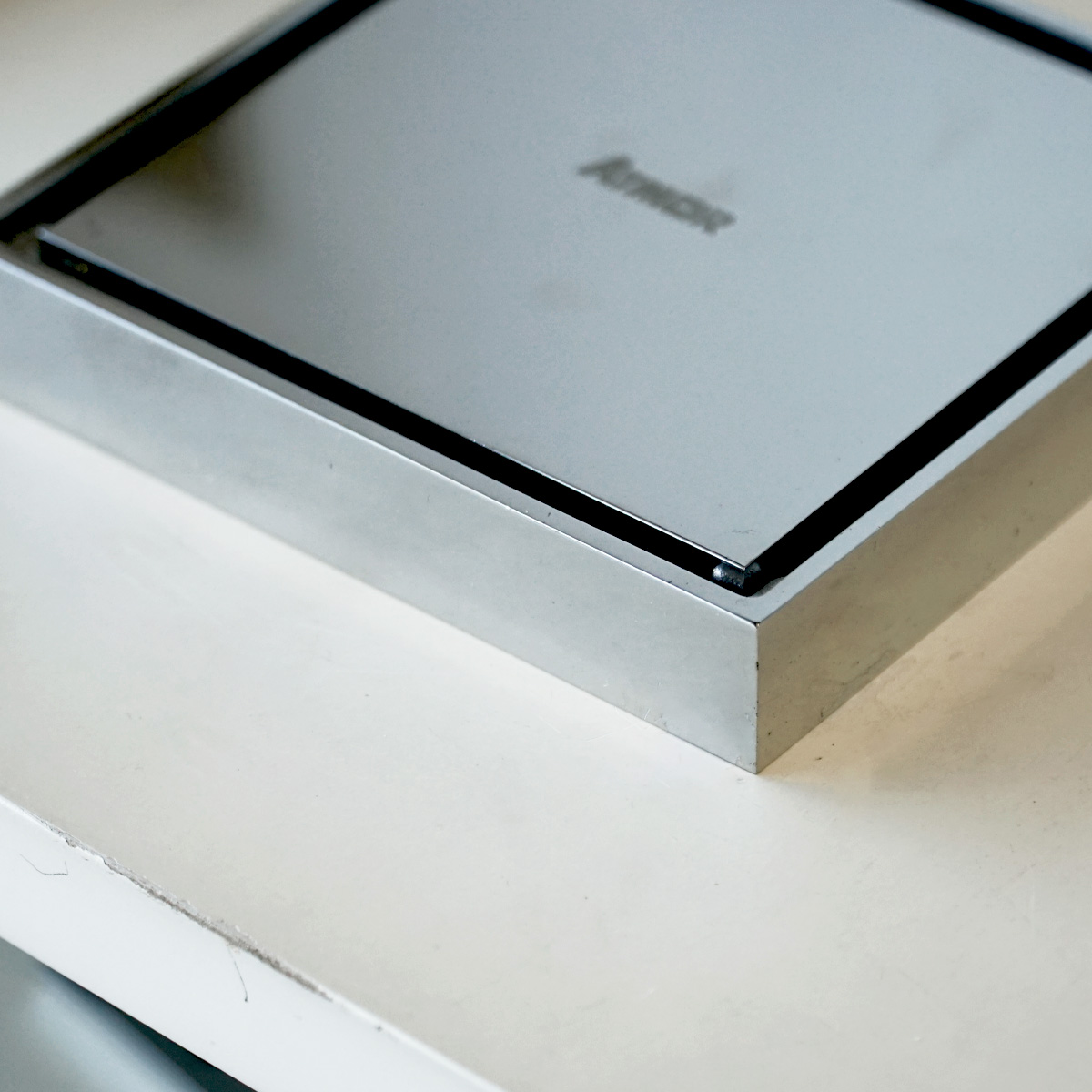 Phễu thoát sàn đồng mạ chrome 10x10cm ATMOR AH018