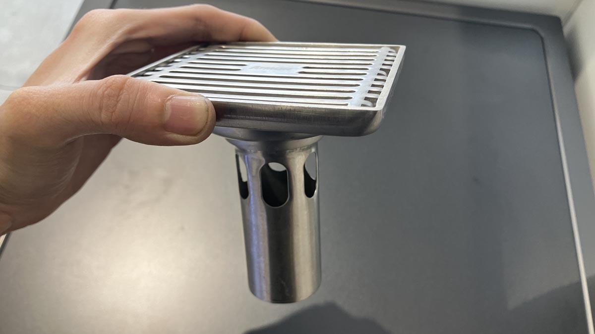 Phễu thoát sàn inox 10x10cm Ø60 ATMOR AH021