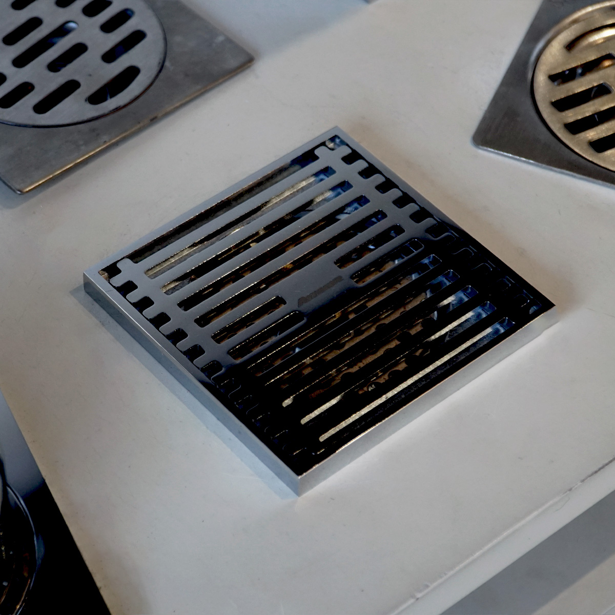 Phễu thoát sàn 10x10cm ATMOR AT-36 (AT36)