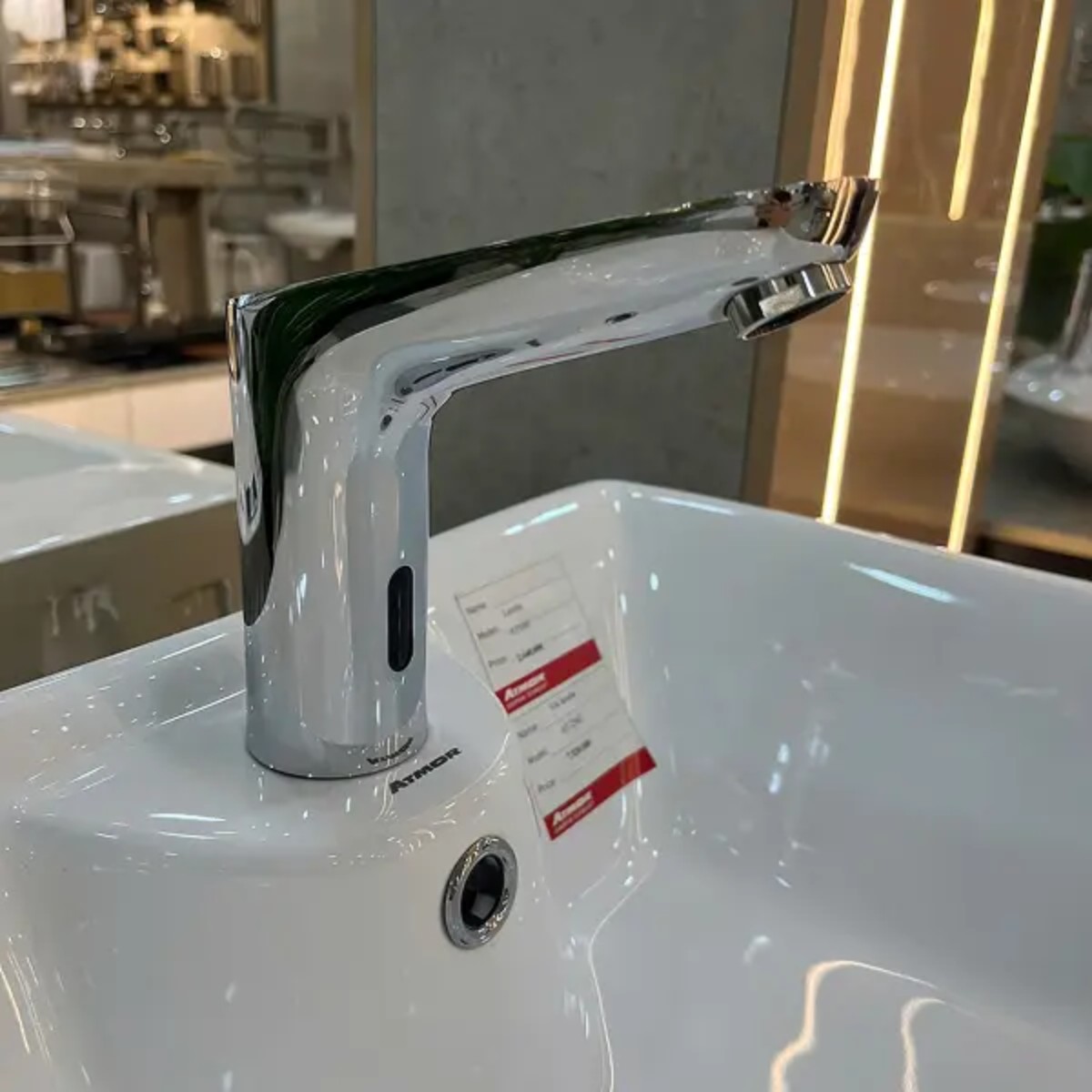 Vòi lavabo cảm ứng ATMOR AT-2361(AC/DC)