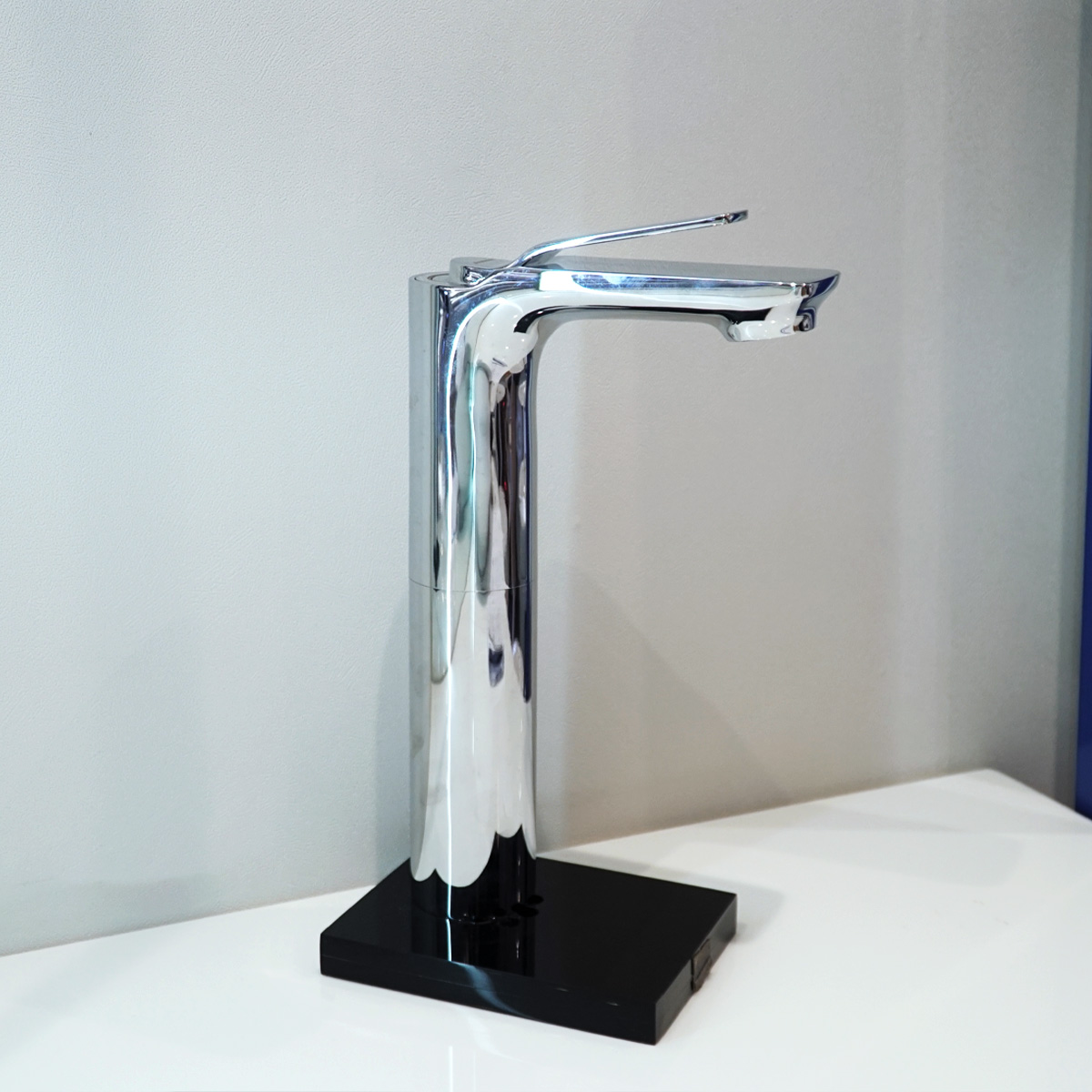 Vòi chậu nóng lạnh Stereo ATMOR AT90913A