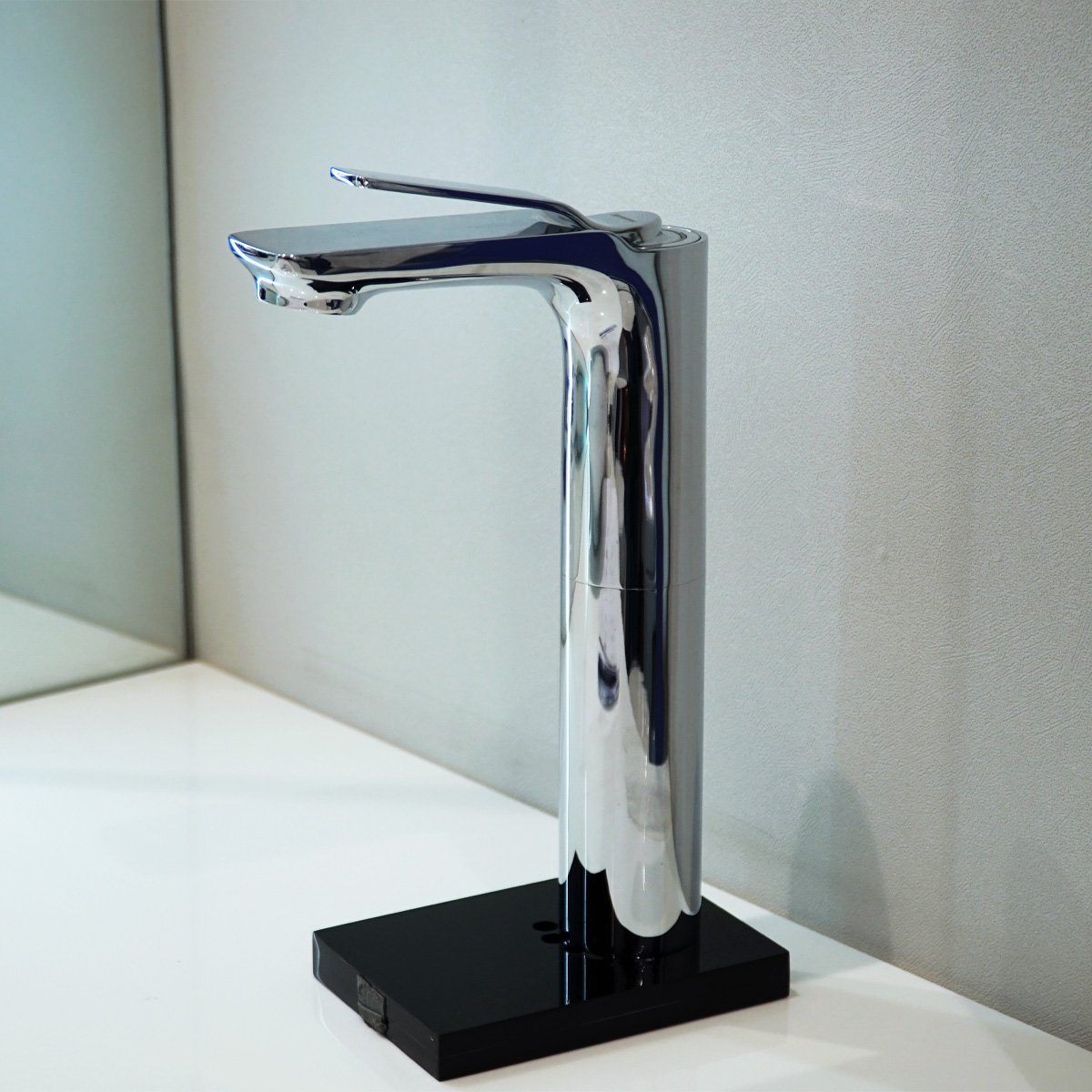 Vòi chậu nóng lạnh Stereo ATMOR AT90913A