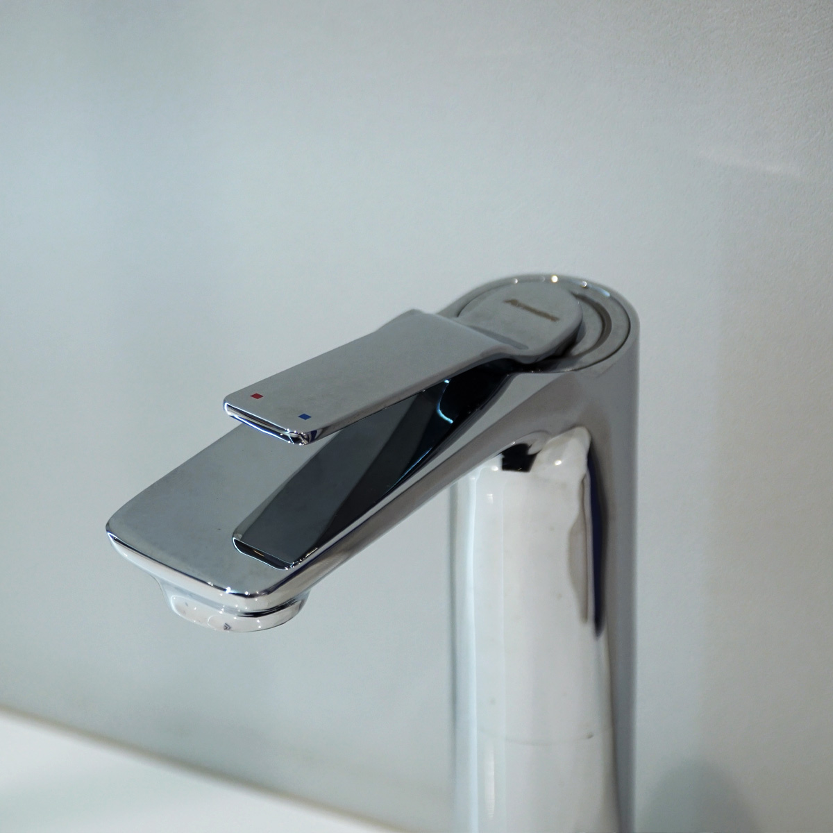 Vòi chậu nóng lạnh Stereo ATMOR AT90913A