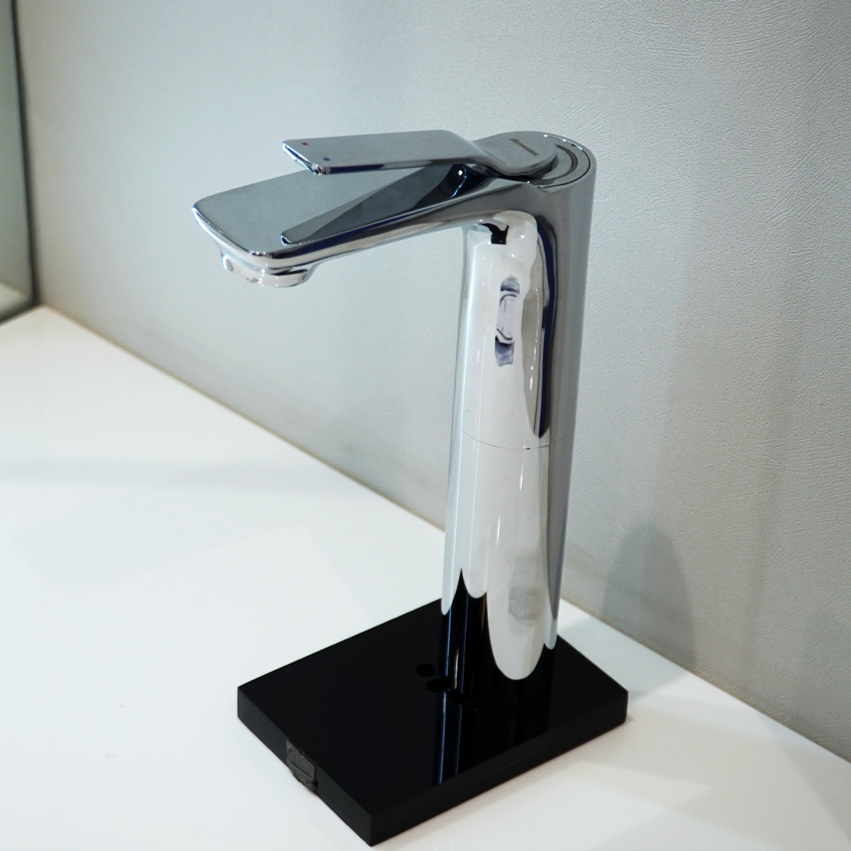 Vòi chậu nóng lạnh Stereo ATMOR AT90913A