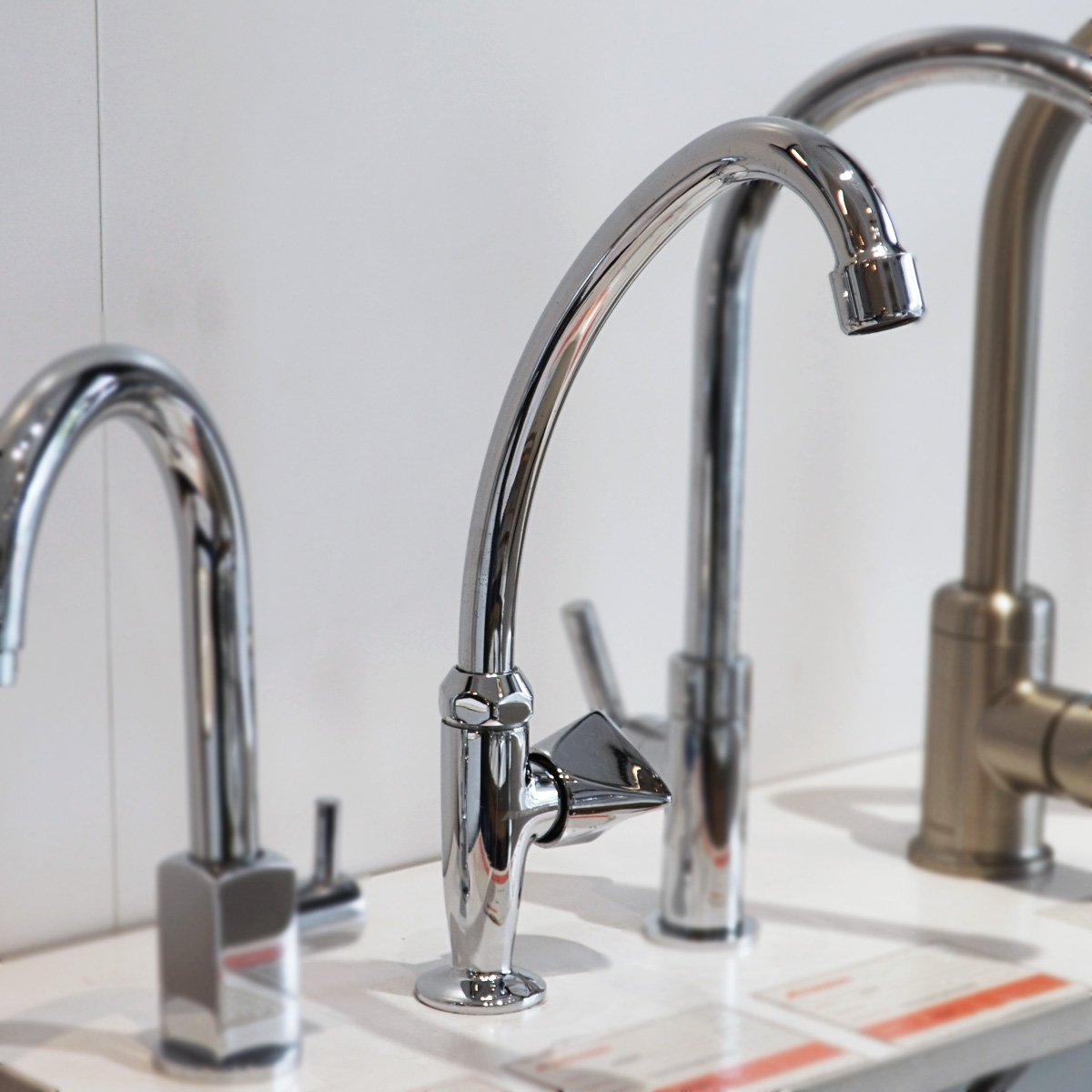 Vòi rửa chén lạnh ATMOR AT90037