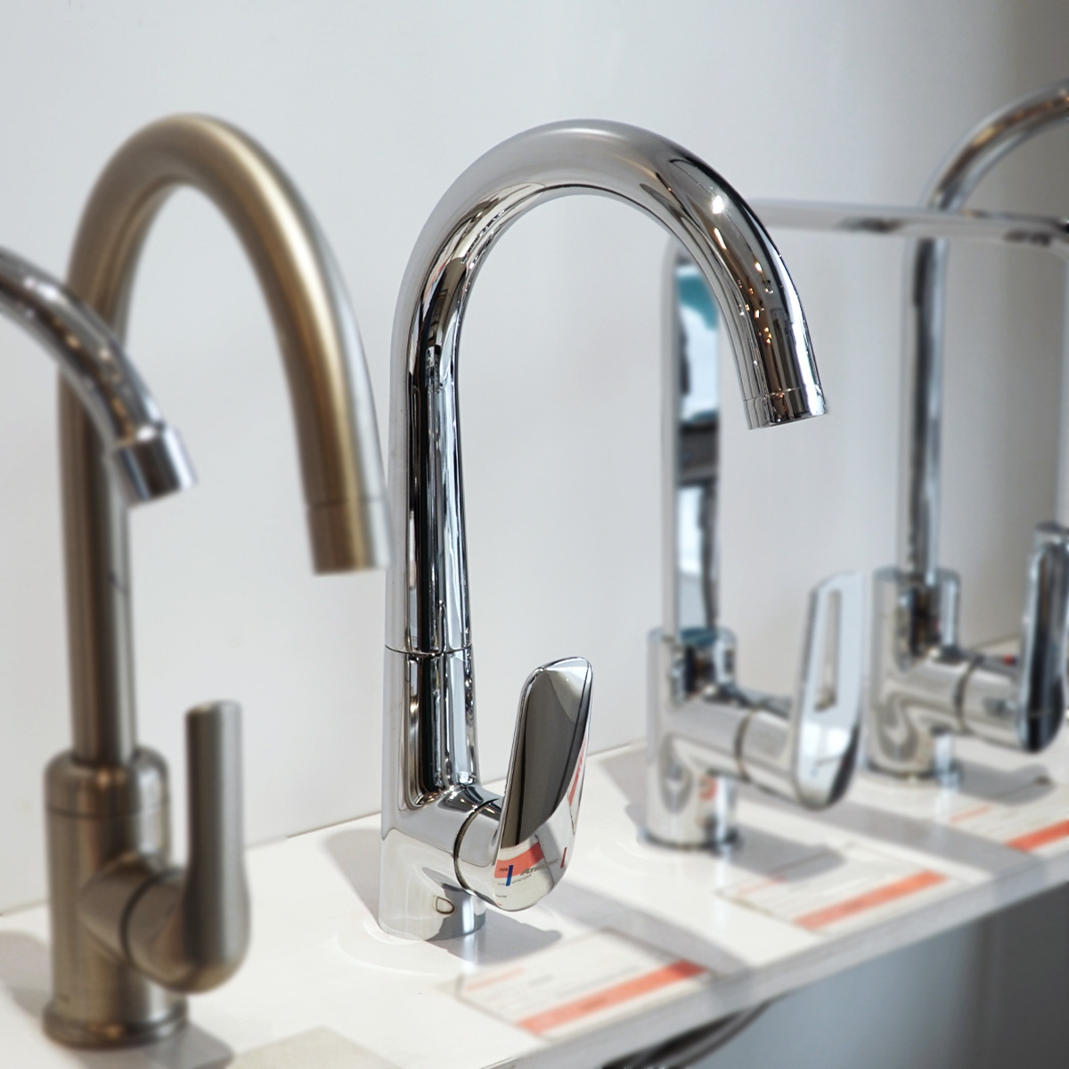 Vòi rửa chén nóng lạnh ATMOR AT91265