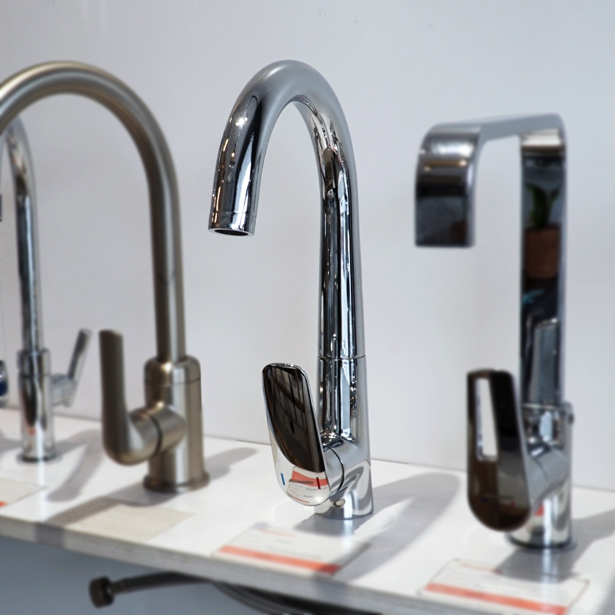 Vòi rửa chén nóng lạnh ATMOR AT91265