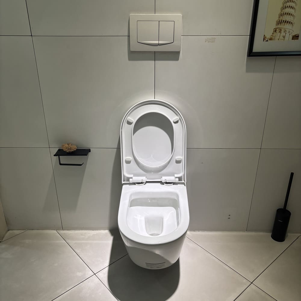 Bồn cầu treo tường Caesar CPT1505 gồm két nước âm tường