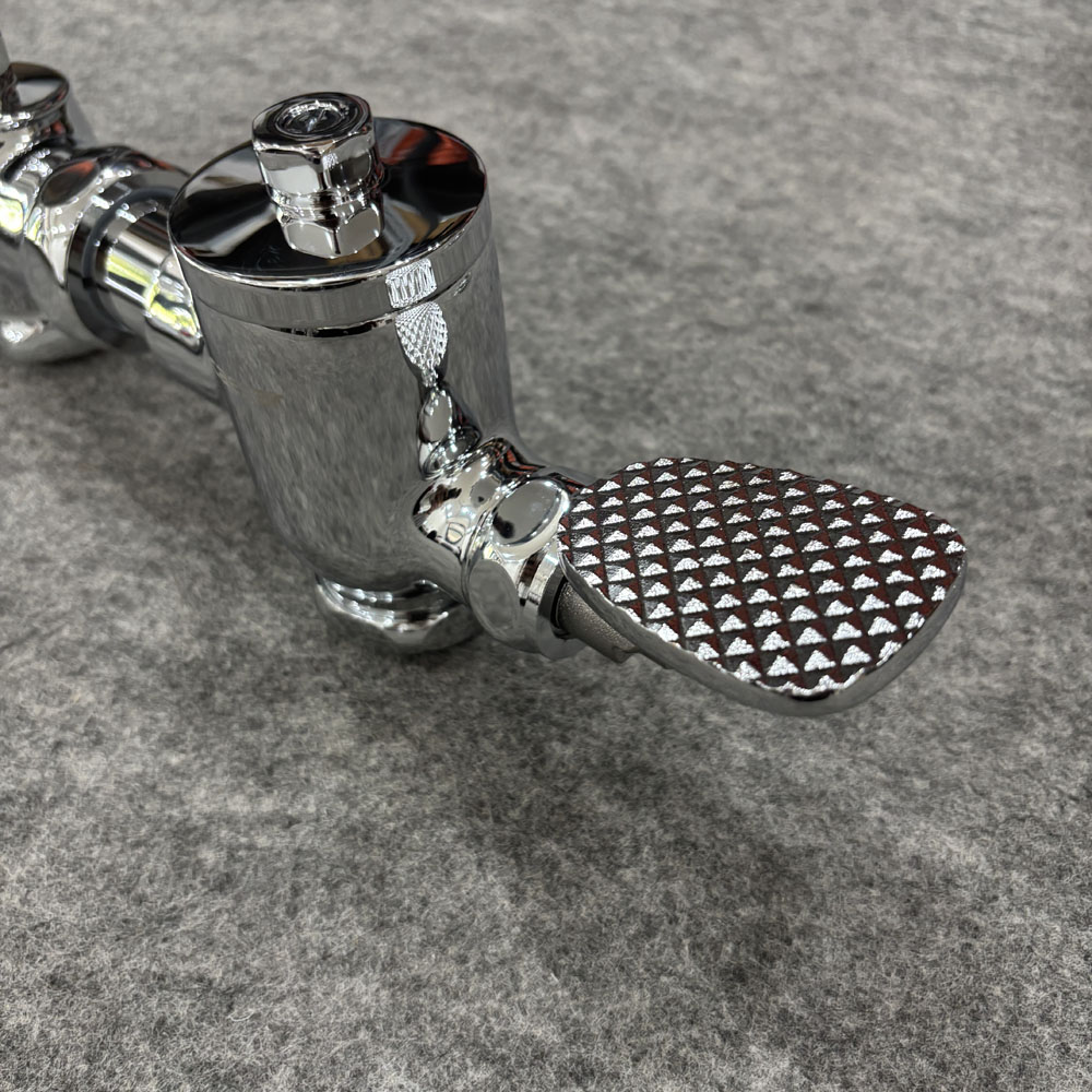 Bộ xả gạt tay bồn cầu Caesar BF525