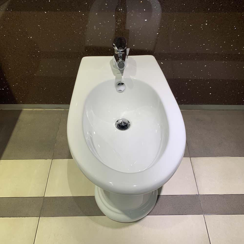 Bồn tiểu nữ Caesar B1031