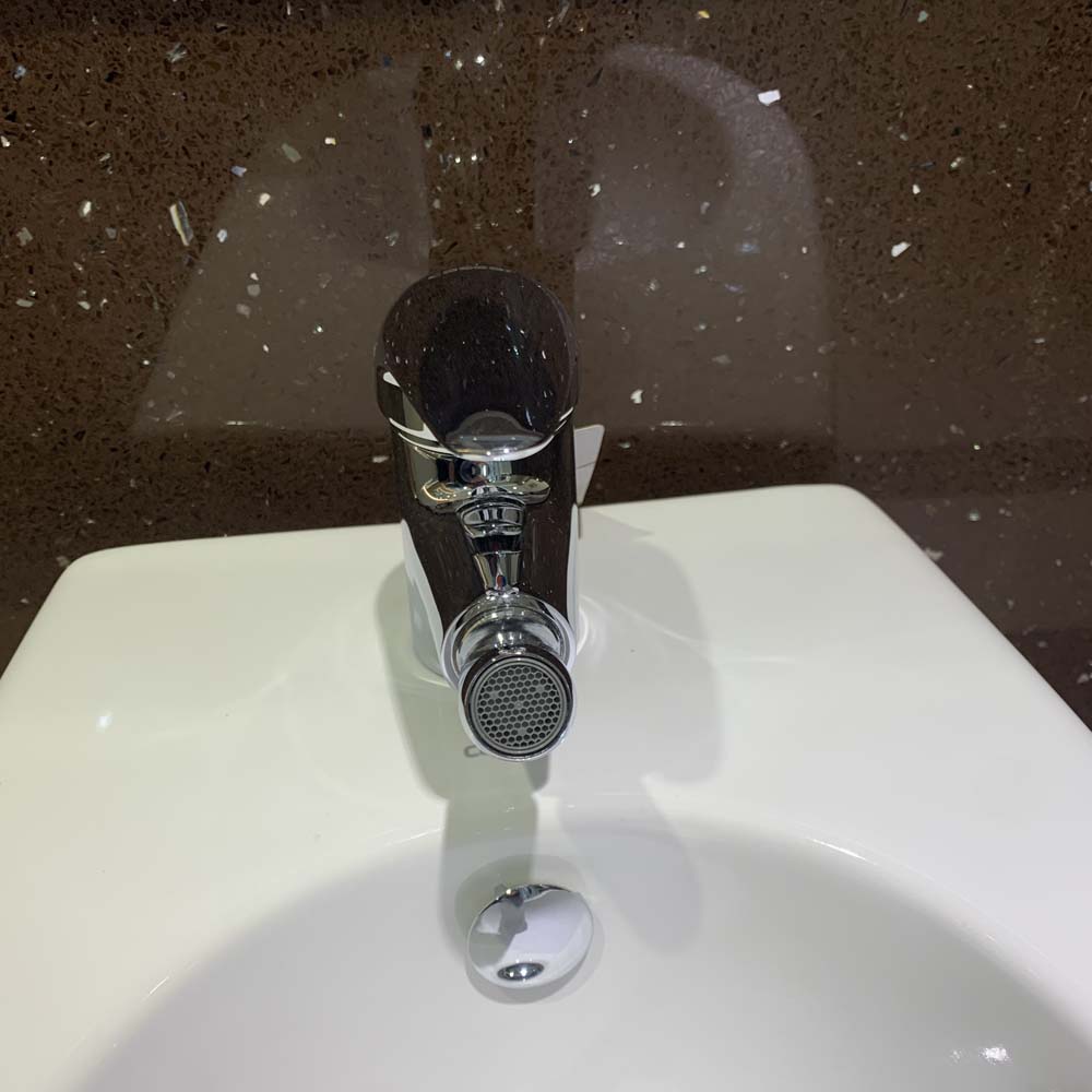 Bồn tiểu nữ Caesar B1031