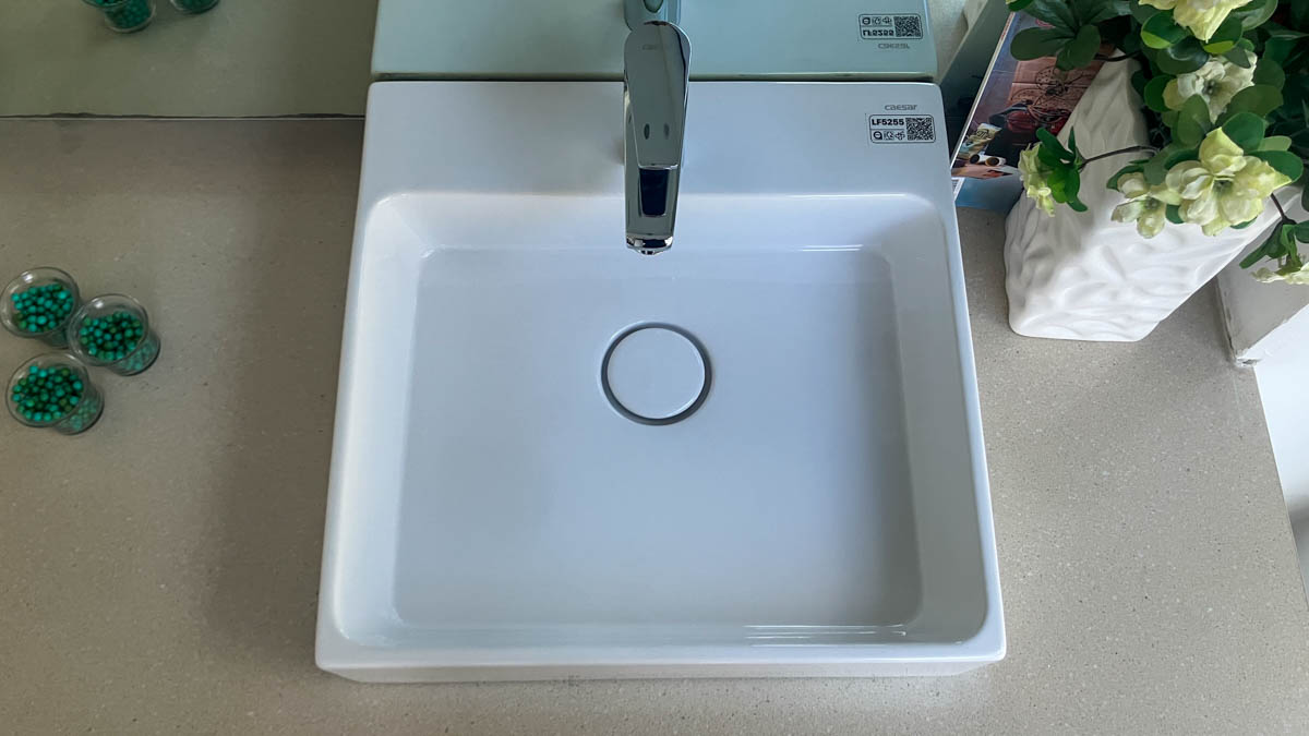 Chậu lavabo đặt bàn Caesar LF5255
