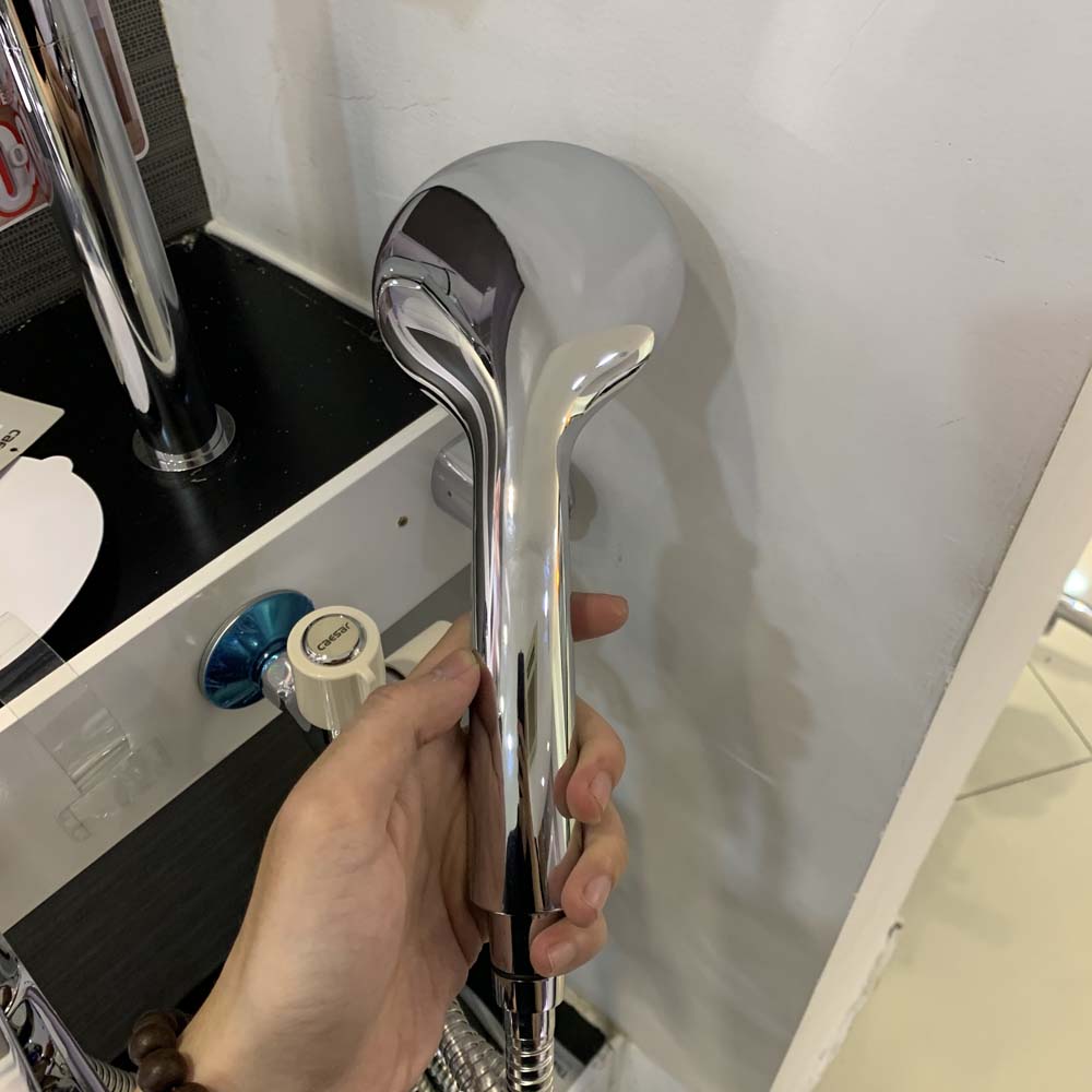 Bộ vòi sen tắm lạnh Caesar S038C