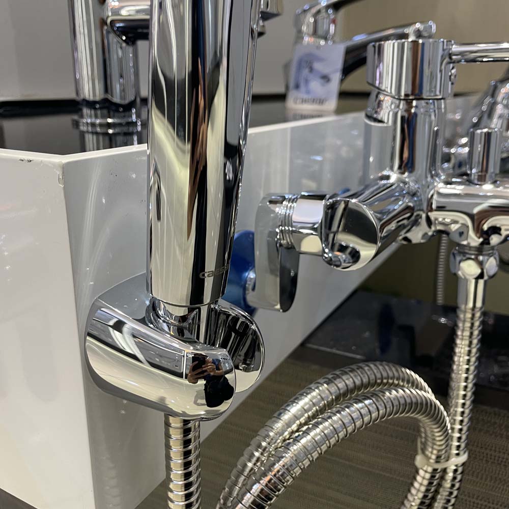 Bộ vòi sen tắm nóng lạnh Caesar S353C