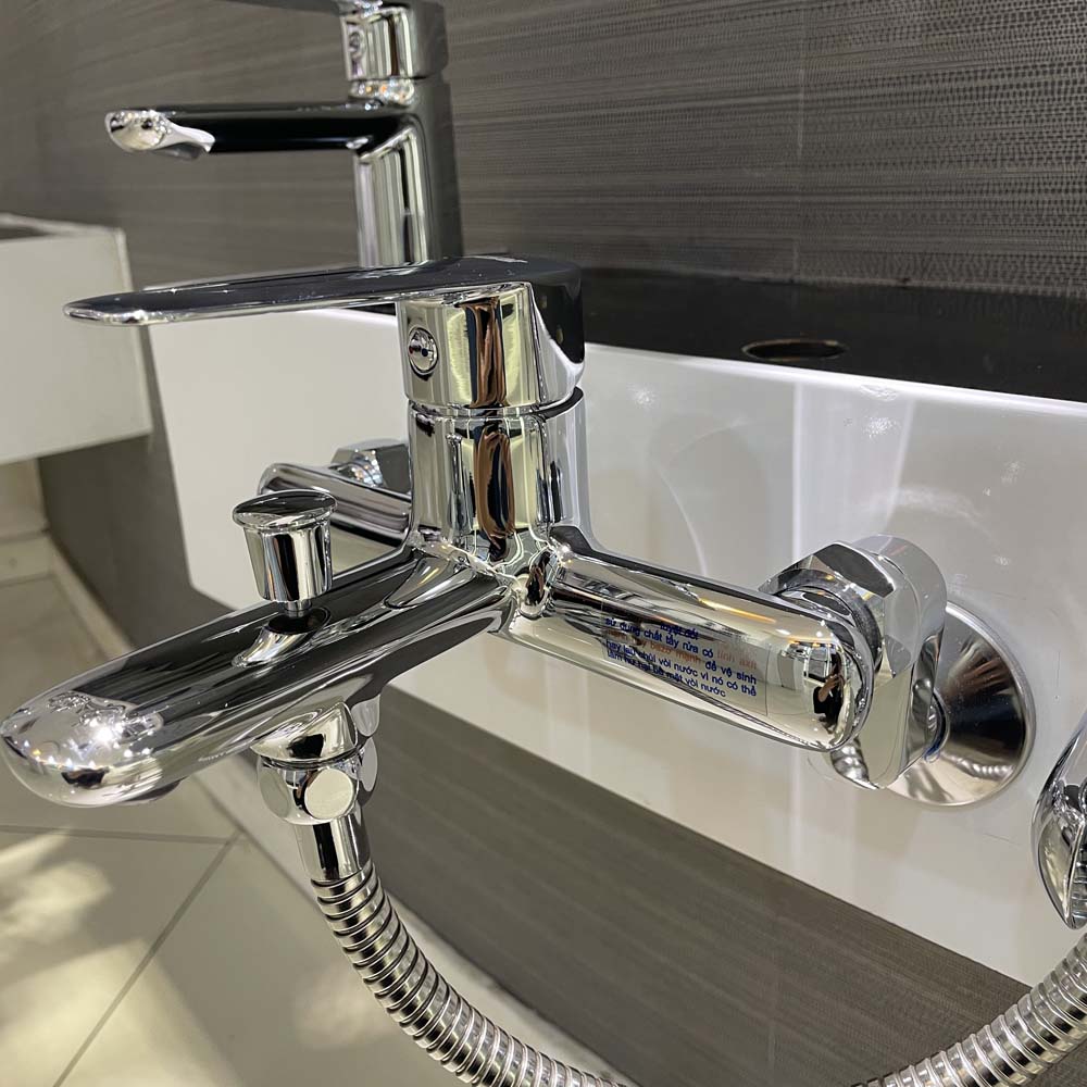 Bộ vòi sen tắm nóng lạnh Caesar S383C (Tay sen tắm xi)