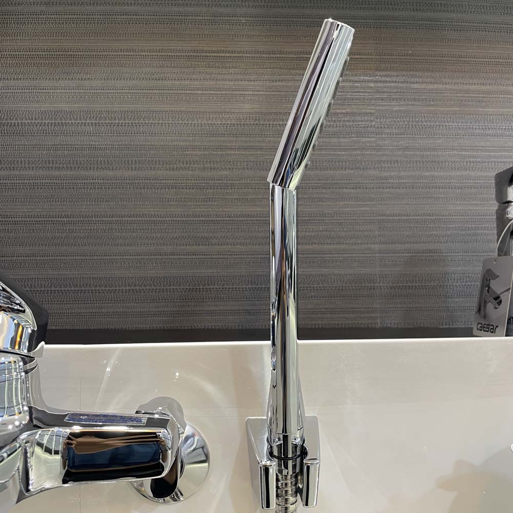 Bộ vòi sen tắm nóng lạnh Caesar S403C