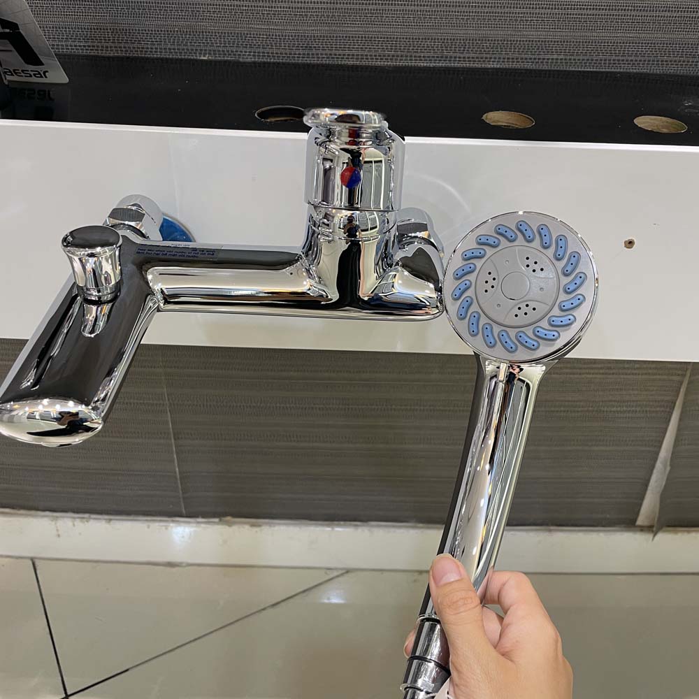 Bộ vòi sen tắm nóng lạnh Caesar S433C