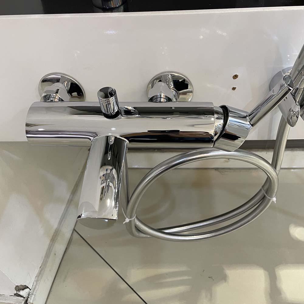 Bộ vòi sen tắm nóng lạnh Caesar S543C