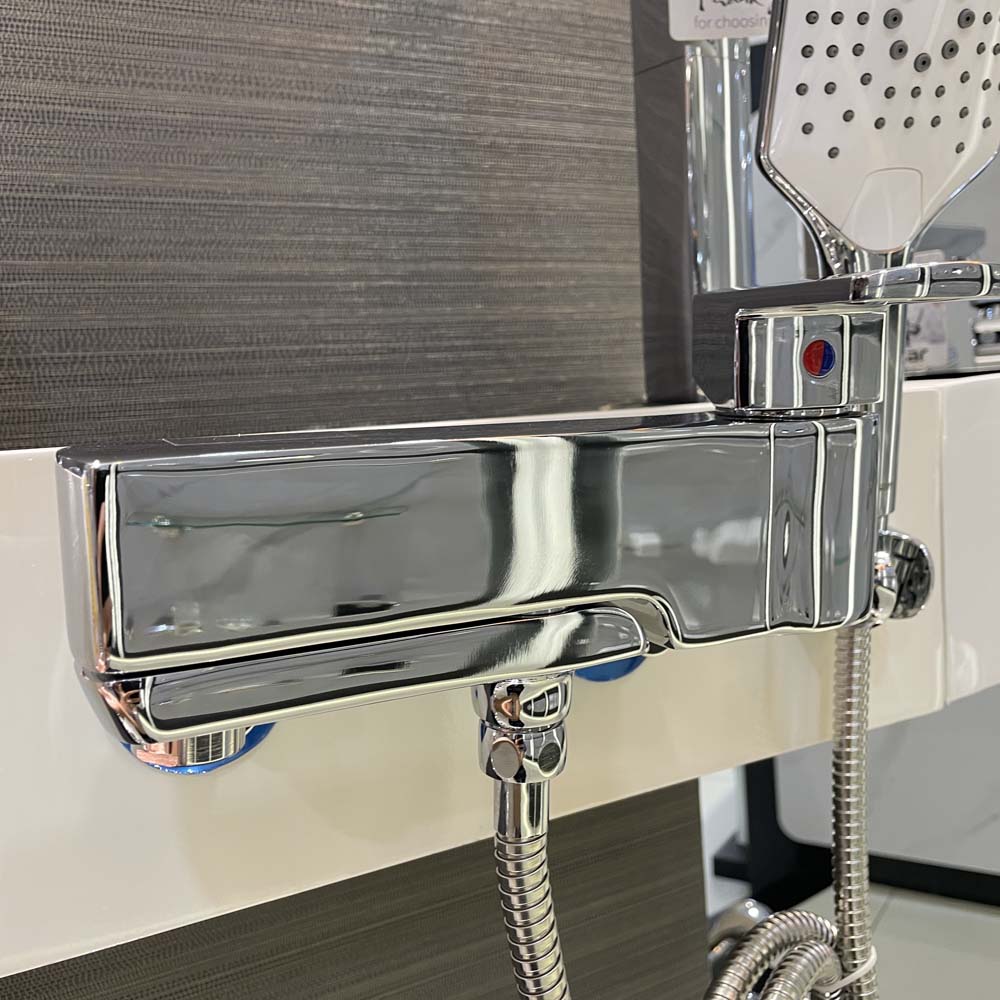 Bộ vòi sen tắm nóng lạnh Caesar S553C
