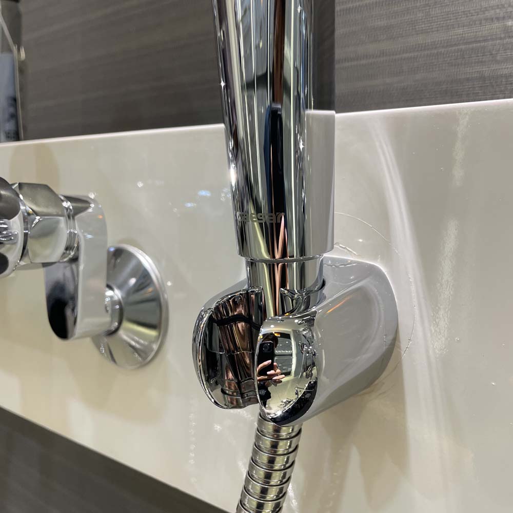 Bộ vòi sen tắm nóng lạnh Caesar S573C