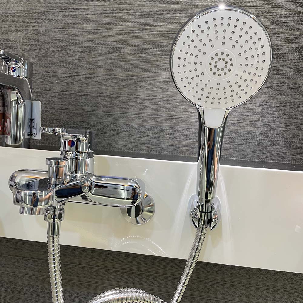 Bộ vòi sen tắm nóng lạnh Caesar S573C