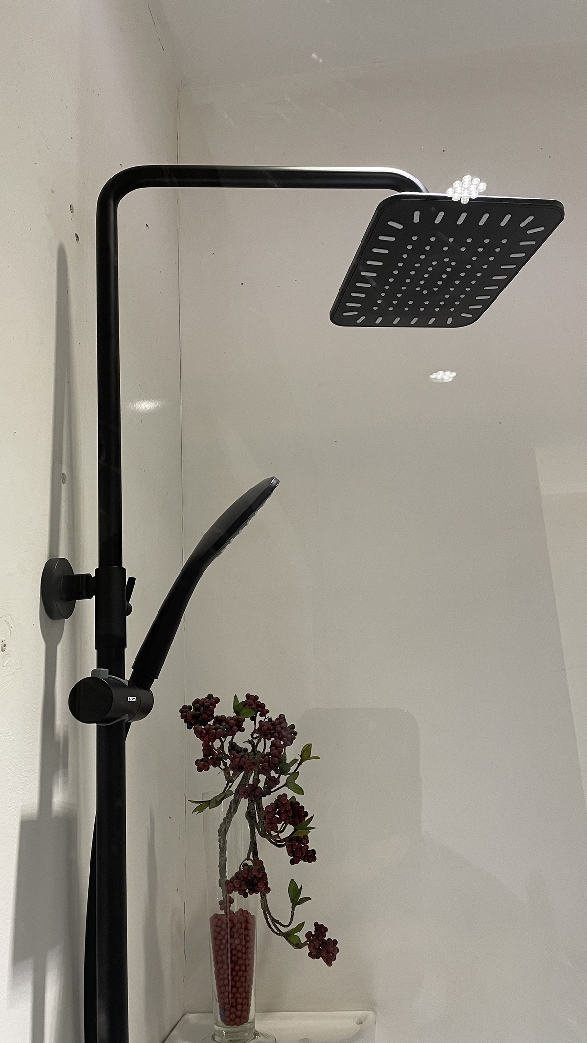 Bộ sen tắm cây nóng lạnh Caesar S688CB