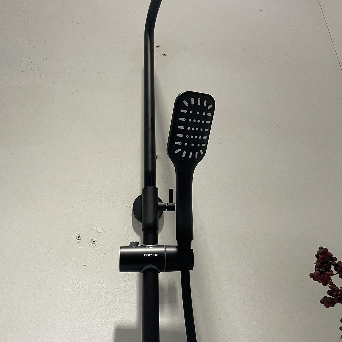 Bộ sen tắm cây nóng lạnh Caesar S688CB