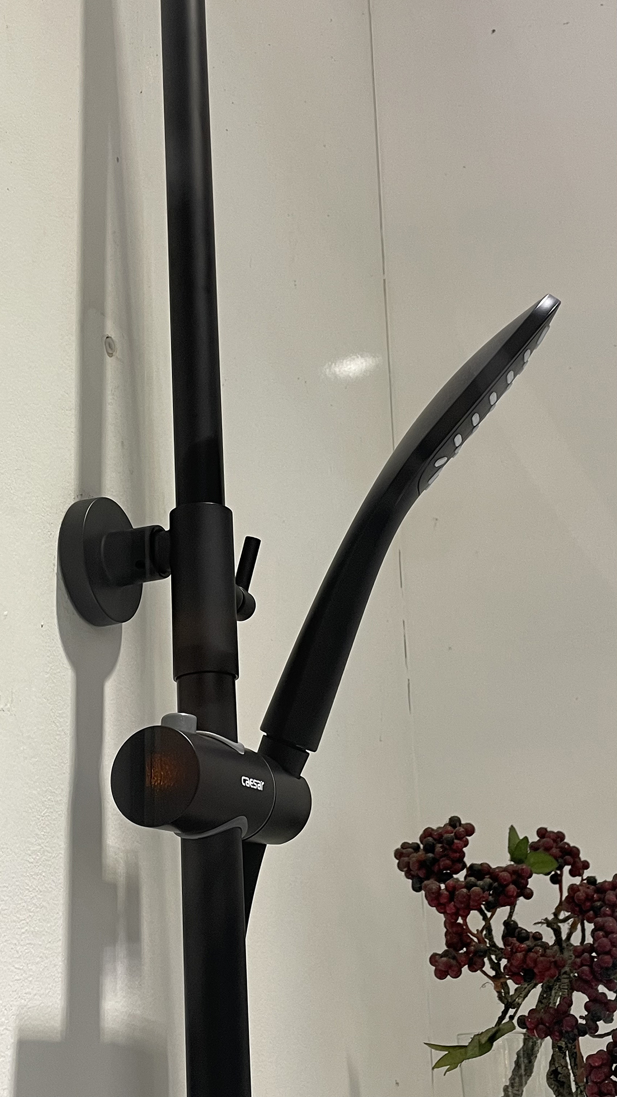 Bộ sen tắm cây nóng lạnh Caesar S688CB