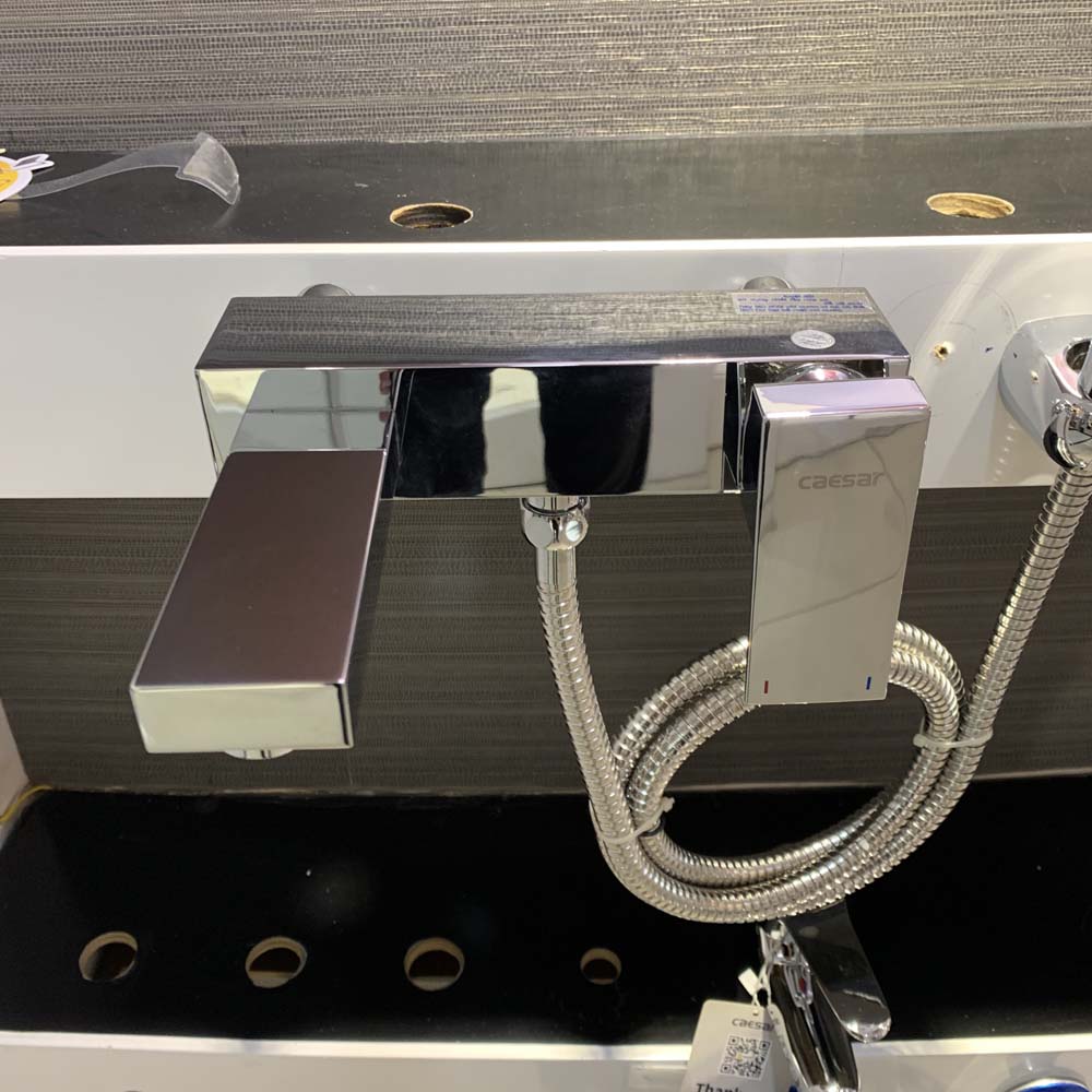 Bộ vòi sen tắm nóng lạnh Caesar S843C