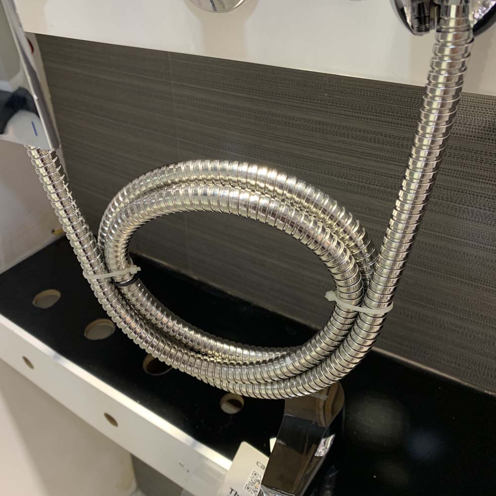 Bộ vòi sen tắm nóng lạnh Caesar S843C