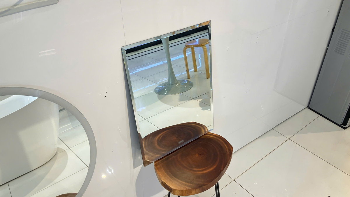 Gương soi phòng tắm 45x60cm Caesar M113