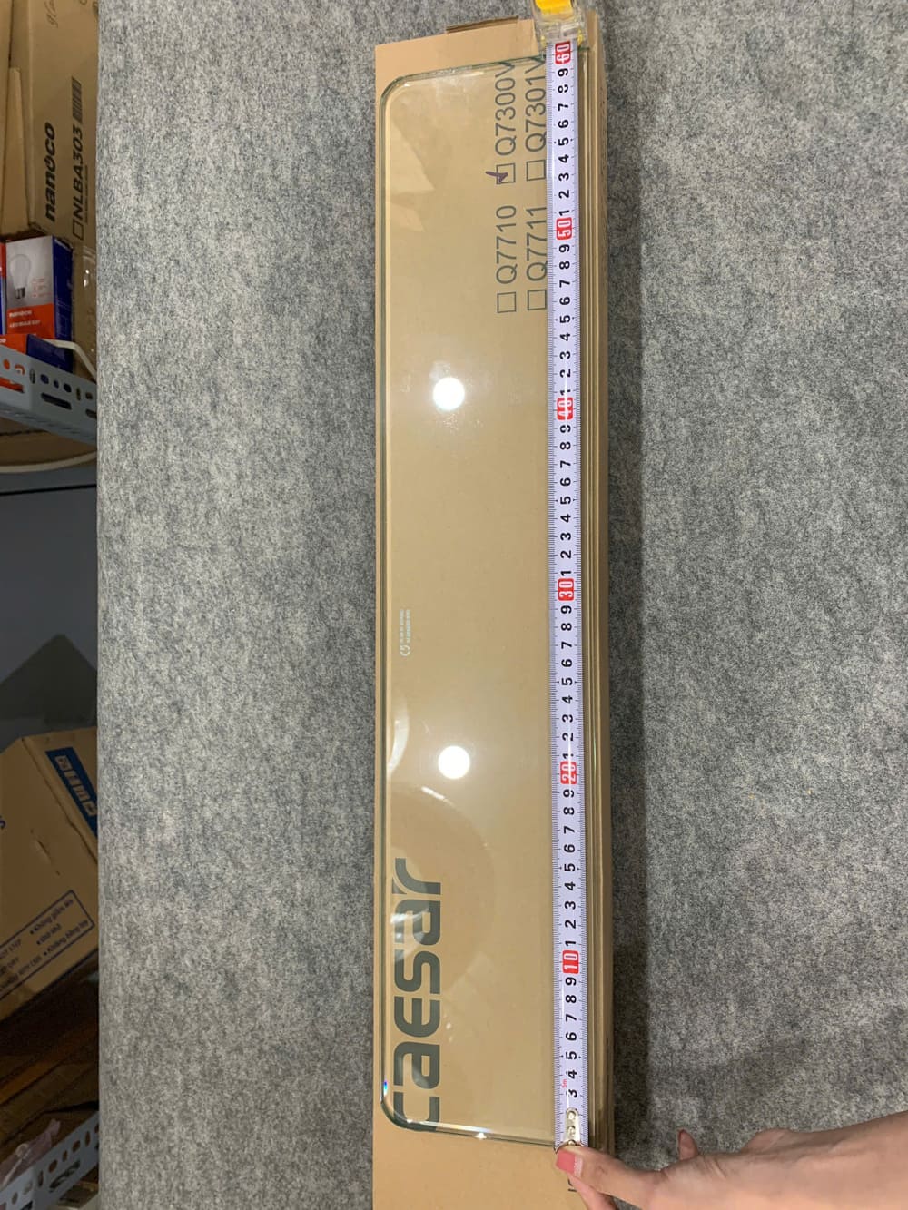 Kệ kính Caesar Q7300V