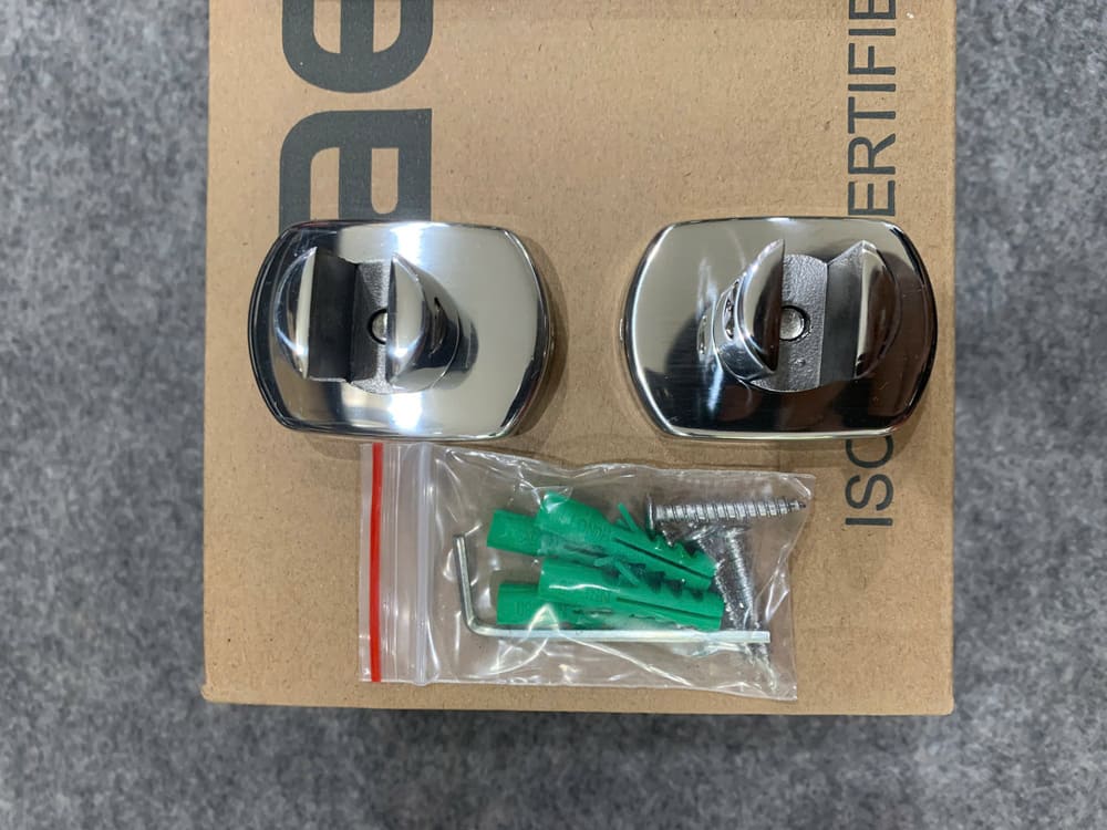 Kệ kính Caesar Q7300V