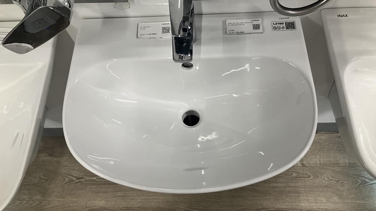 Chậu rửa lavabo treo tường chân lửng Caesar L2150+P2443 (L2150S+P2443)