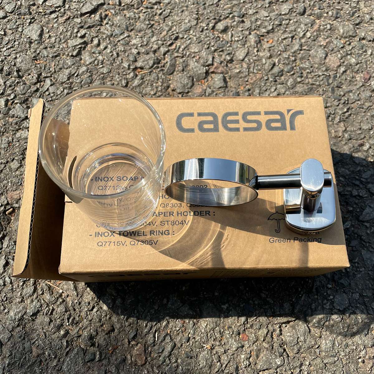 Kệ để bàn chải răng Caesar Q7303V