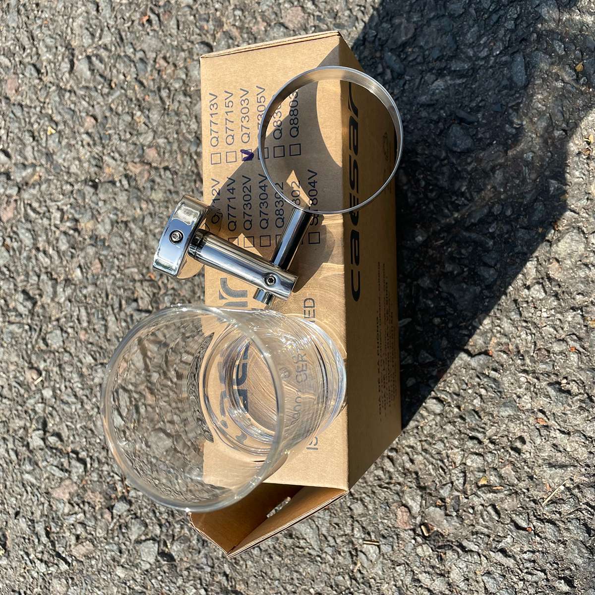 Kệ để bàn chải răng Caesar Q7303V