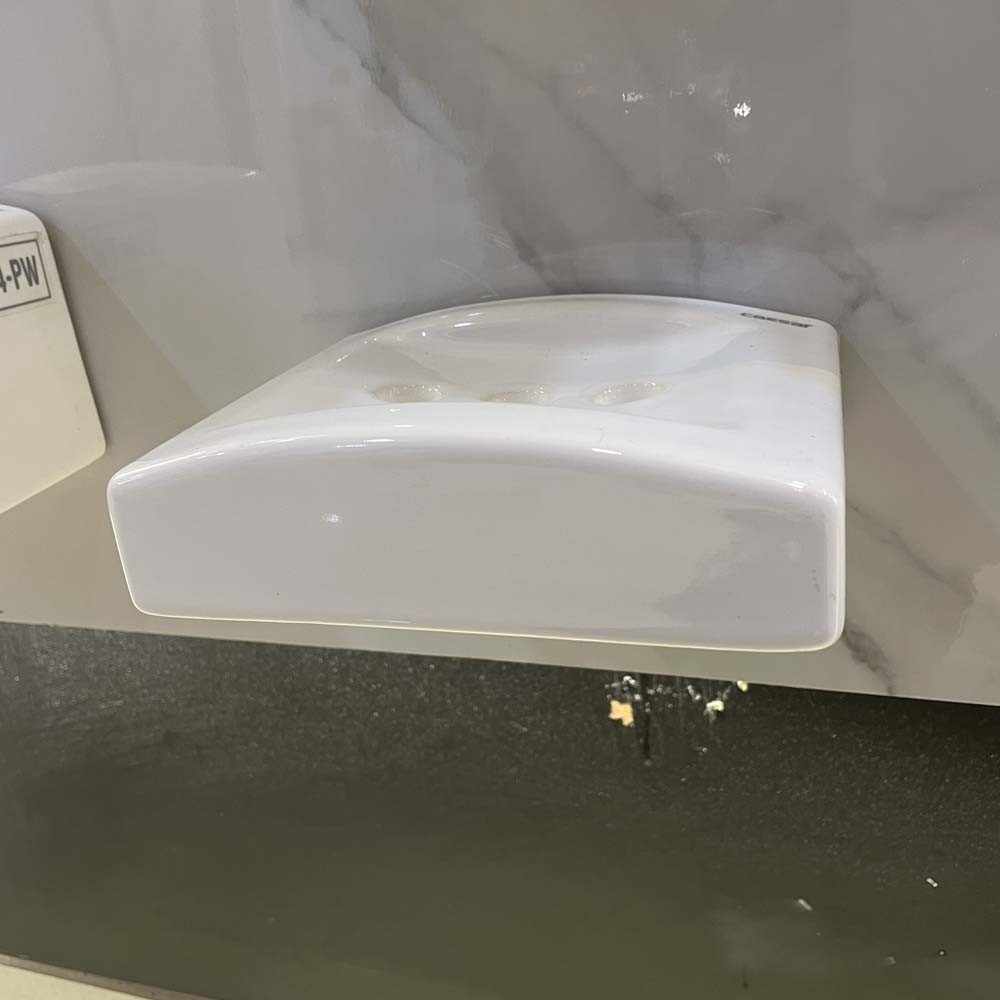 Giá đựng bàn chải răng Caesar Q993