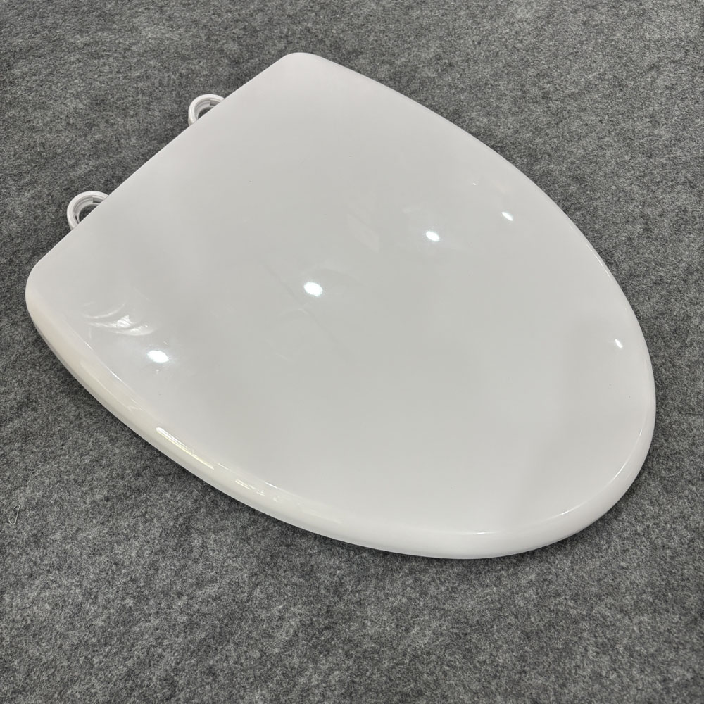 Nắp bồn cầu đóng êm Caesar M232