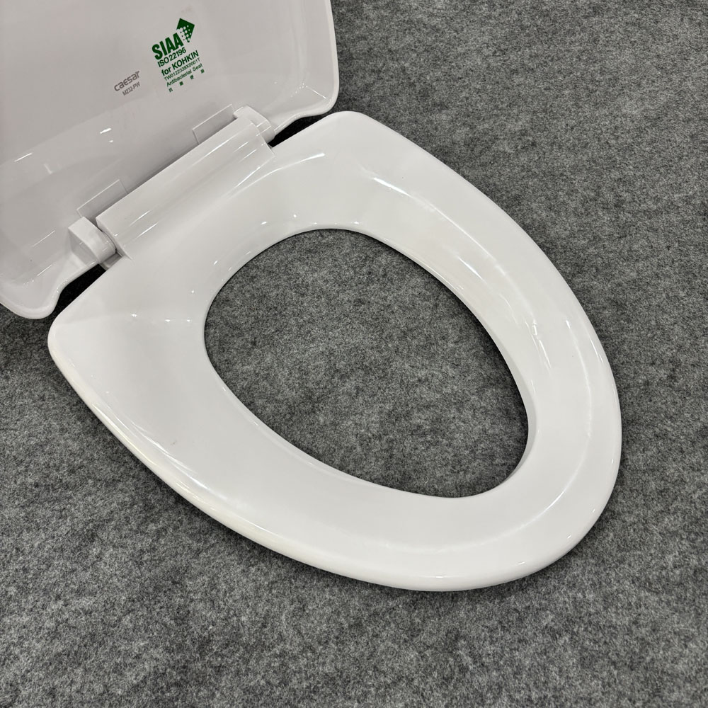 Nắp bồn cầu đóng êm Caesar M232