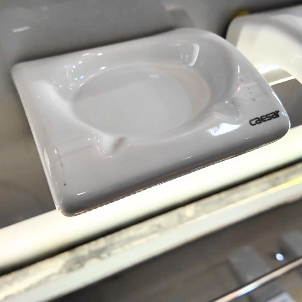 Gạt tàn thuốc Caesar Q946