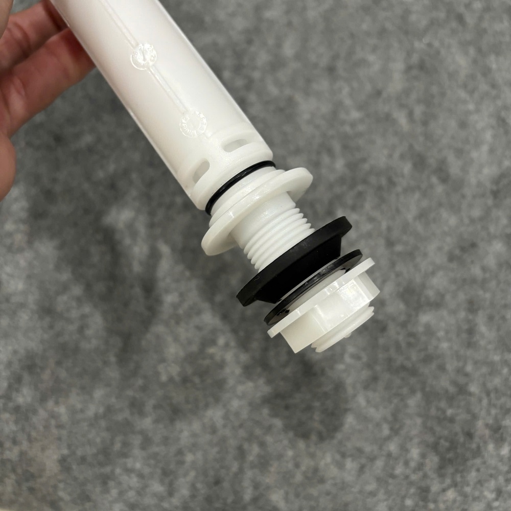 Trụ cấp nước bộ xả bồn cầu Caesar FP861-1 (FP8611)